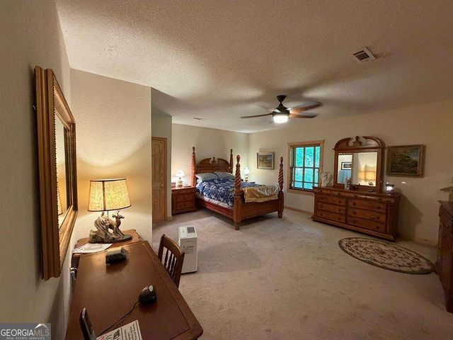 728 Deer Lane, Hiawassee, GA 30546
