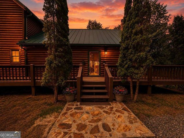 728 Deer Lane, Hiawassee, GA 30546