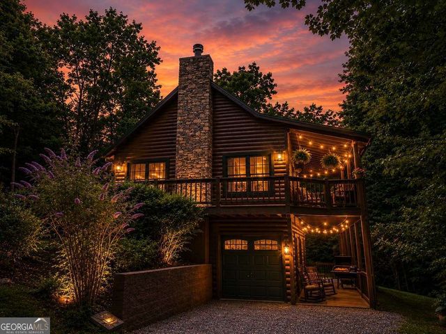728 Deer Lane, Hiawassee, GA 30546