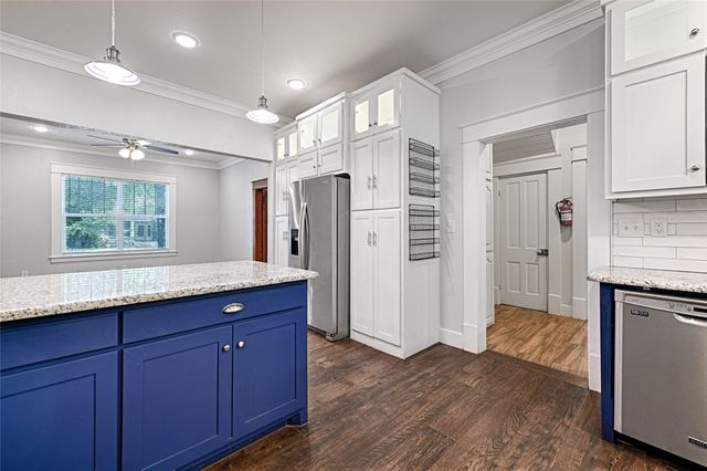 309 W Walnut Street, Whitewright, TX 75491