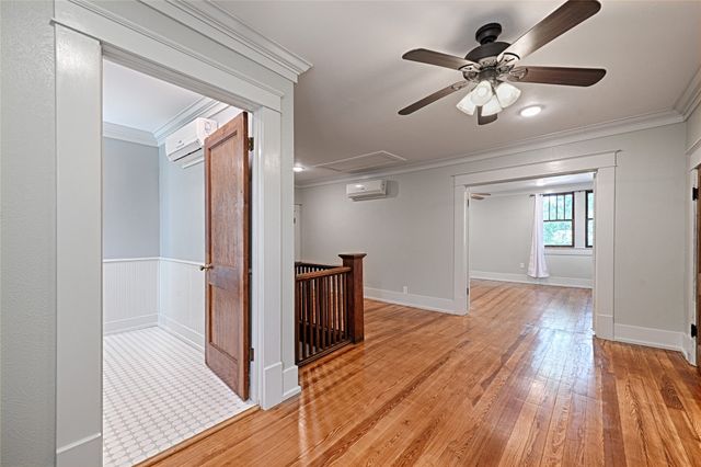 309 W Walnut Street, Whitewright, TX 75491