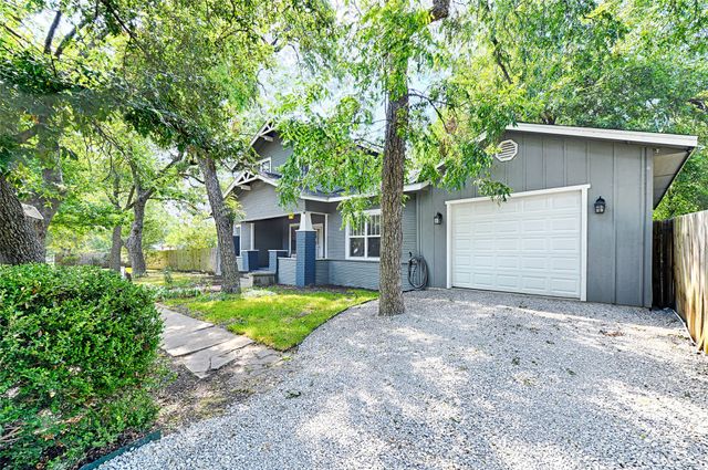 309 W Walnut Street, Whitewright, TX 75491
