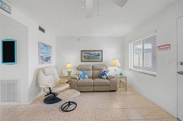 2110 GULF BOULEVARD 9, Indian Rocks Beach, FL 33785