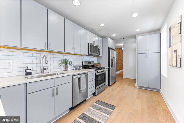 1617 BANK ST, Baltimore, MD 21231