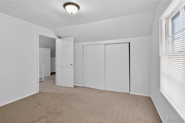 7419 Woodland Way, Pasadena Hills, MO 63121