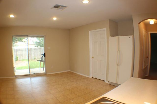 12321 Kilmartin LN, Austin, TX 78754