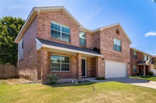 10836 Devontree Drive, Fort Worth, TX 76052