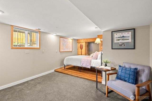 18897 4th Avenue NE, Poulsbo, WA 98370
