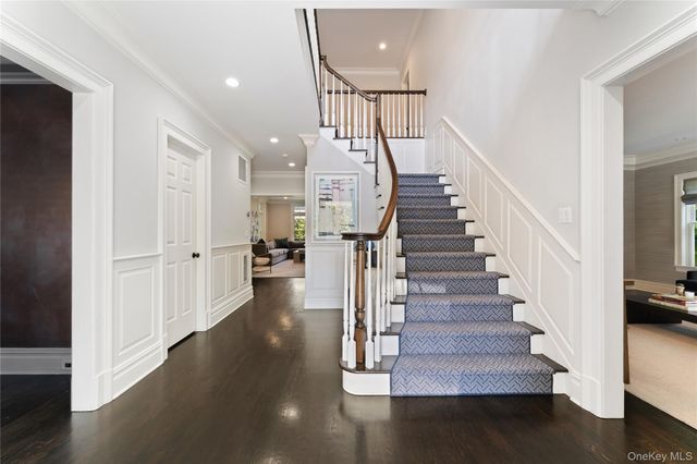 217 Rock Creek Lane, Scarsdale, NY 10583