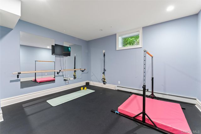 217 Rock Creek Lane, Scarsdale, NY 10583