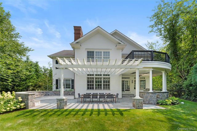 217 Rock Creek Lane, Scarsdale, NY 10583