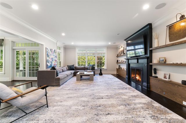 217 Rock Creek Lane, Scarsdale, NY 10583