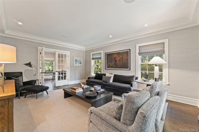 217 Rock Creek Lane, Scarsdale, NY 10583