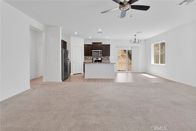 16803 Ukiah Street, Victorville, CA 92394