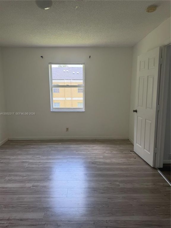 2451 NW 56th Ave 1-205, Lauderhill, FL 33313