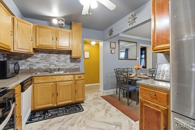 328 S Dellwood Drive, Ferguson, MO 63135