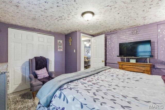 328 S Dellwood Drive, Ferguson, MO 63135