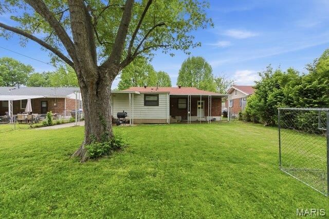 328 S Dellwood Drive, Ferguson, MO 63135