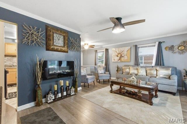 328 S Dellwood Drive, Ferguson, MO 63135