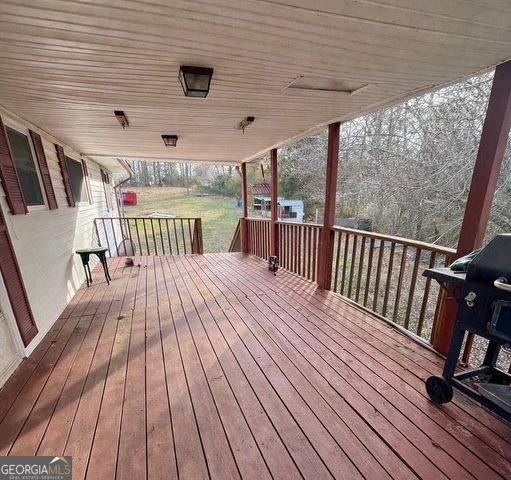 74 Hanshaw Drive, Rock Spring, GA 30739