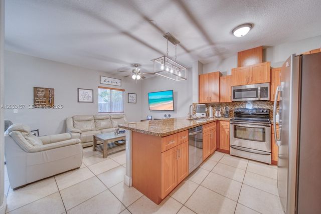 4453 SW 163rd Place, Miami, FL 33185
