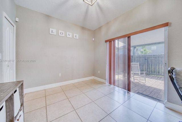 4453 SW 163rd Place, Miami, FL 33185
