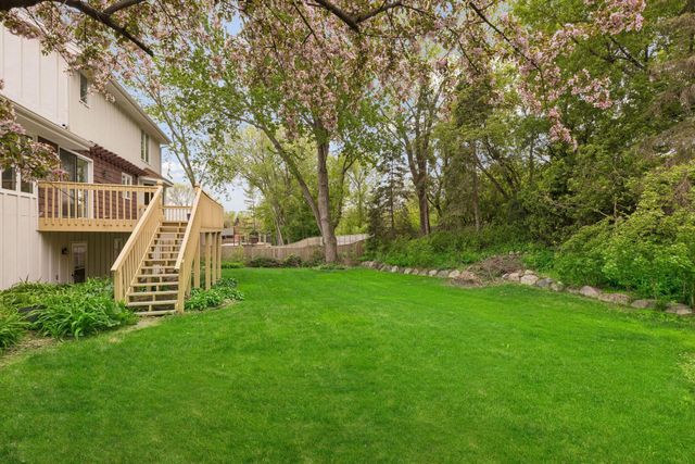625 Alvarado Lane N, Plymouth, MN 55447