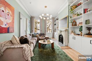 247 2nd Street 1, Jersey City, NJ 07302