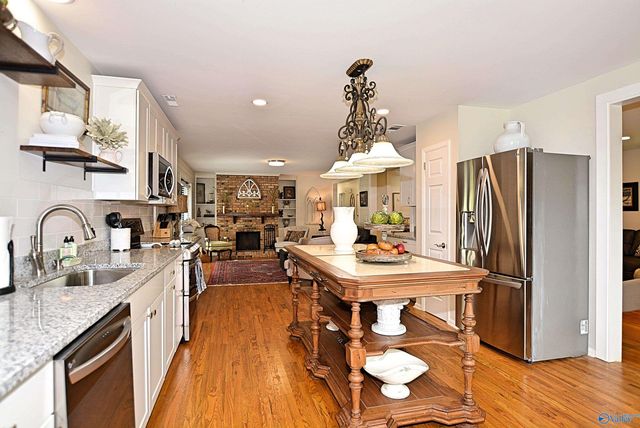 207 Jones Valley Drive, Huntsville, AL 35802