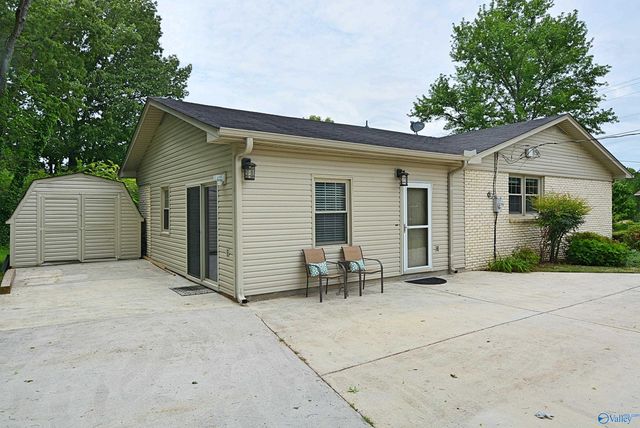 207 Jones Valley Drive, Huntsville, AL 35802