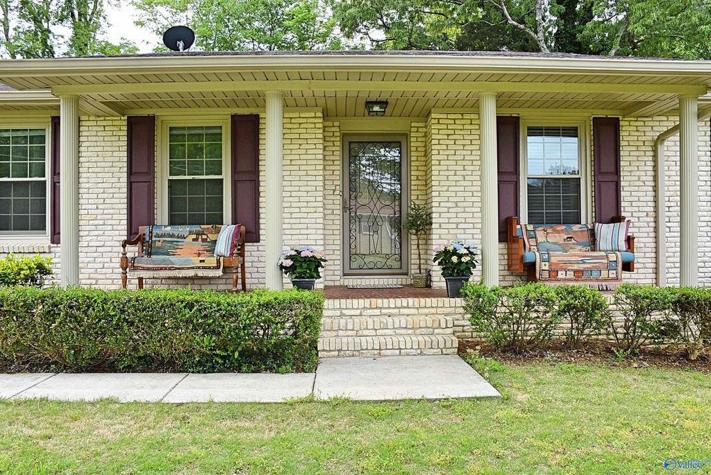 207 Jones Valley Drive, Huntsville, AL 35802