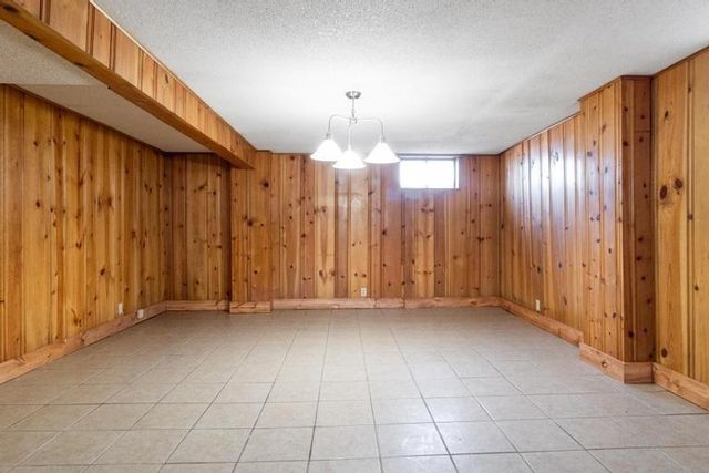 737 N Nettleton Avenue, Bonner Springs, KS 66012