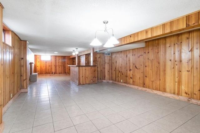 737 N Nettleton Avenue, Bonner Springs, KS 66012