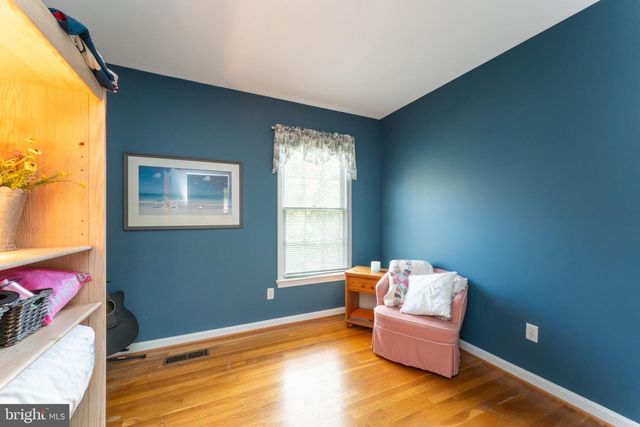 9723 COUNSELLOR DR, Vienna, VA 22181