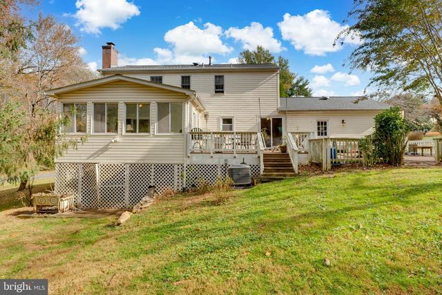 9723 COUNSELLOR DR, Vienna, VA 22181