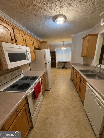 205 Boulevard Street, Cleveland, GA 30528