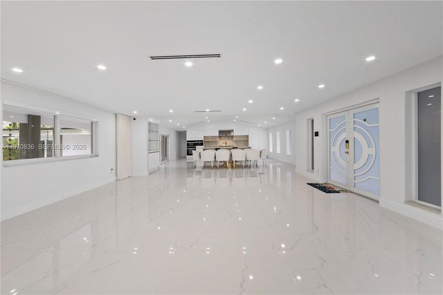 2651 SW 141st Terrace, Davie, FL 33330