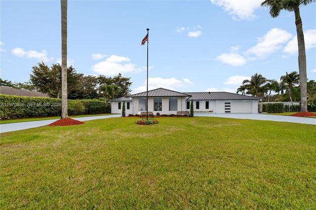 2651 SW 141st Terrace, Davie, FL 33330