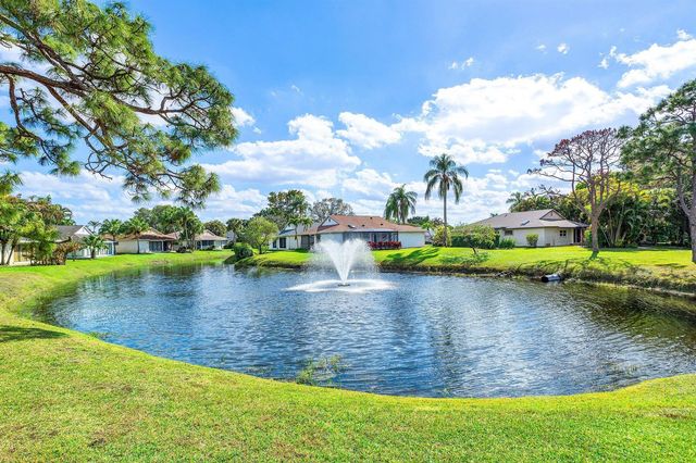 6166 Brandon Street, Palm Beach Gardens, FL 33418