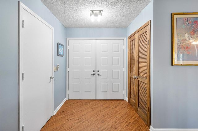 6166 Brandon Street, Palm Beach Gardens, FL 33418