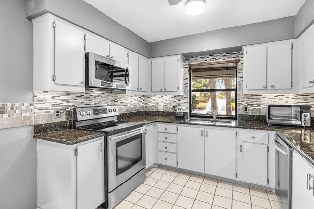 6166 Brandon Street, Palm Beach Gardens, FL 33418