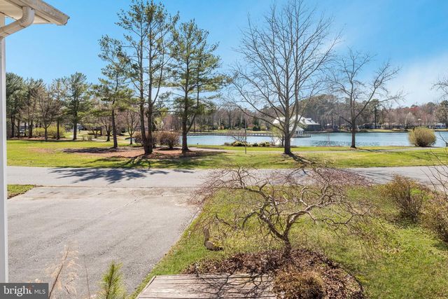 33198 LAKESHORE CIR, Millsboro, DE 19966