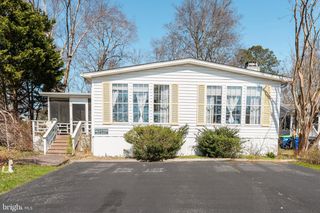 33198 LAKESHORE CIR, Millsboro, DE 19966