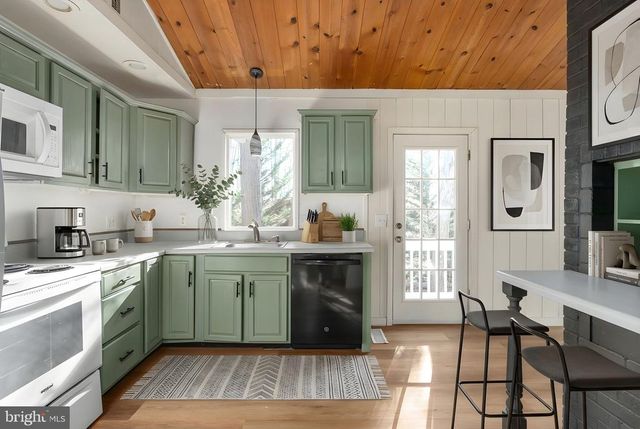 28 TANGLEWOOD RD, Palmyra, VA 22963