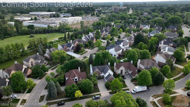 1364 Kentfield Drive, Rochester, MI 48307