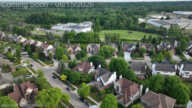 1364 Kentfield Drive, Rochester, MI 48307