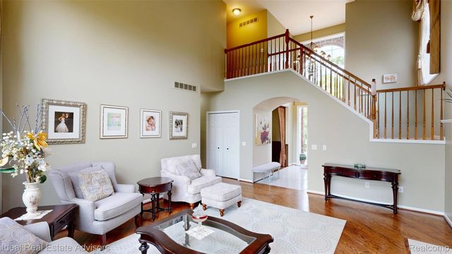1364 Kentfield Drive, Rochester, MI 48307