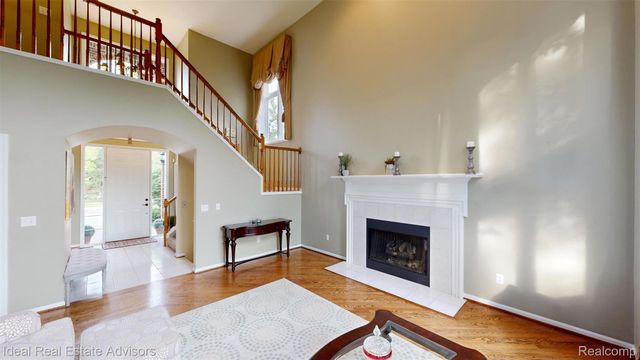 1364 Kentfield Drive, Rochester, MI 48307