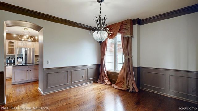 1364 Kentfield Drive, Rochester, MI 48307