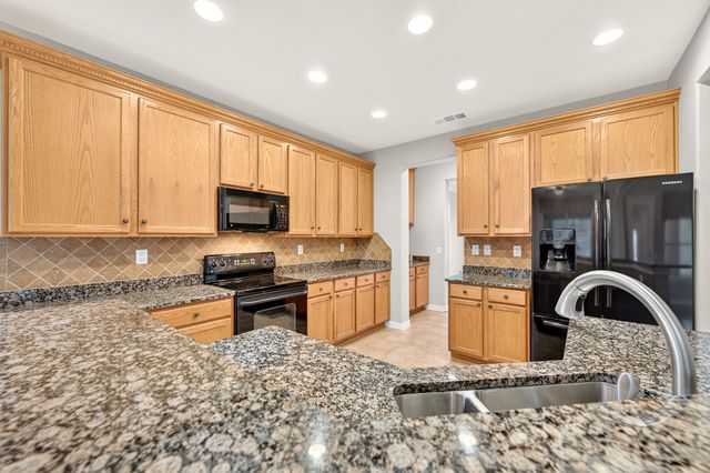 8713 Franklin Drive, Denton, TX 76207